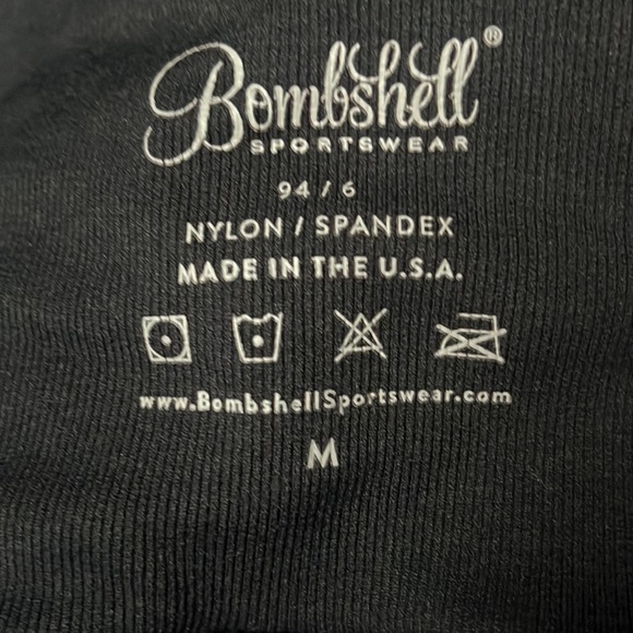 Bombshell Top - Picture 3 of 4